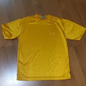 Nike Men's Golden Yellow Short Sleeve Tee